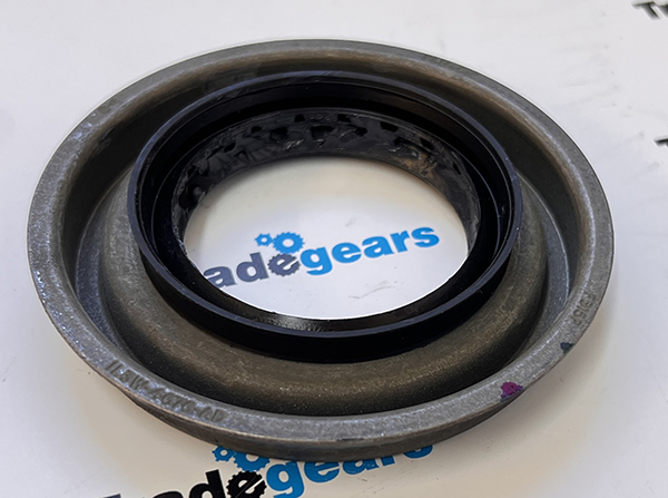 Ford Transit (Dana Type) Differential Pinion Oil Seal
